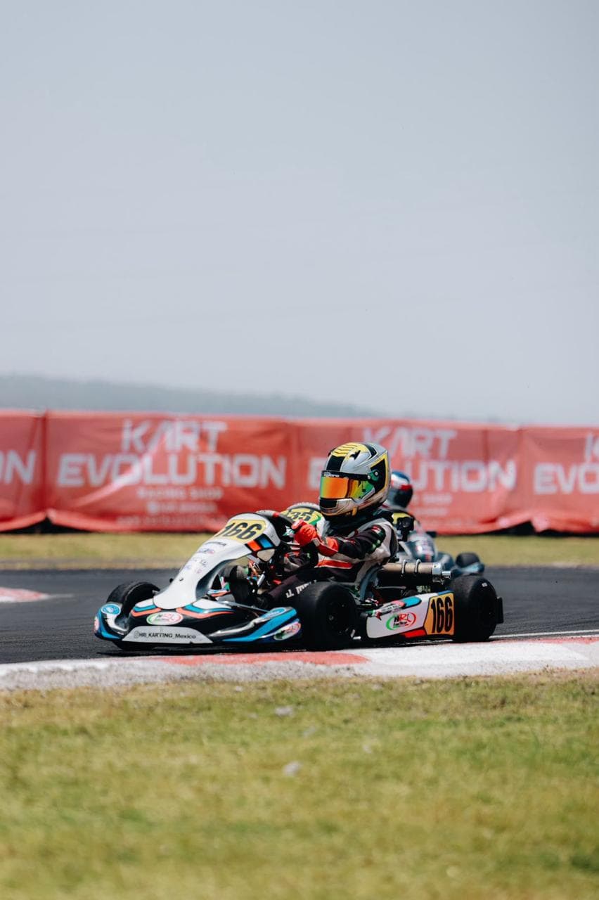 Parent and child discussing schedule